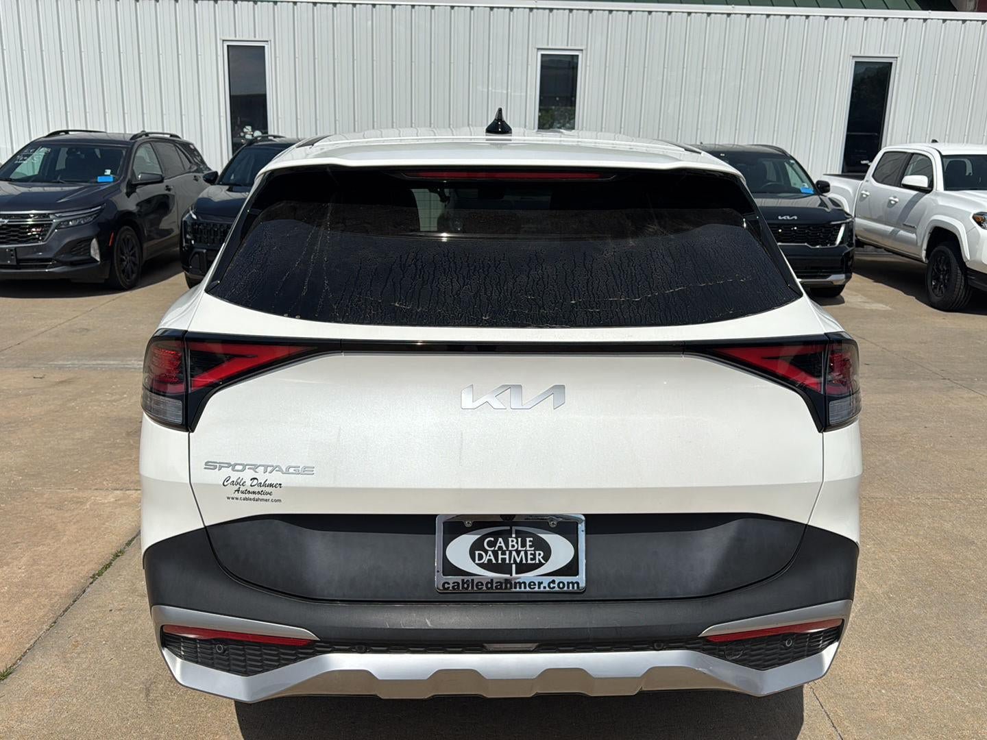Used 2024 Kia Sportage LX FWD image 7