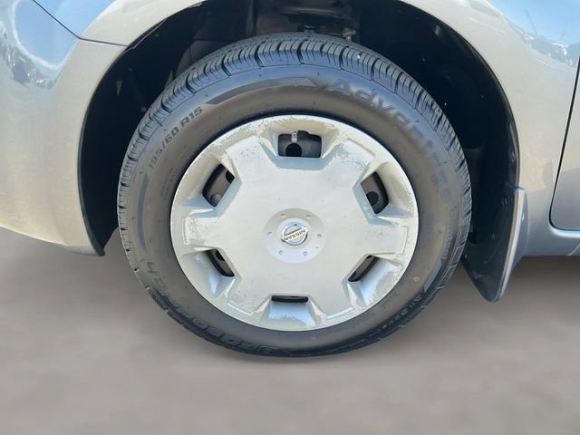 Used 2014 Nissan Cube 1.8 S w/ Interior Designer Package FWD image 12