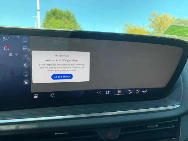 Used 2025 Buick Envision Preferred AWD/4WD image 22