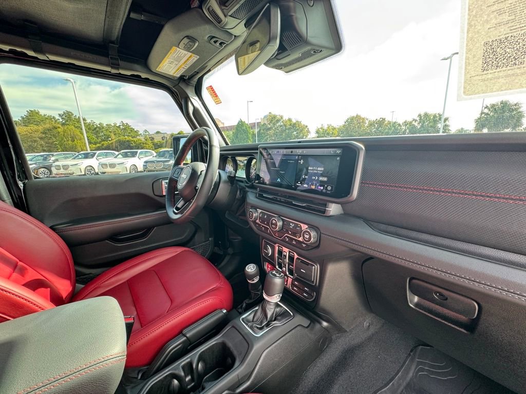 Used 2024 Jeep Wrangler Unlimited Rubicon 392 image 18