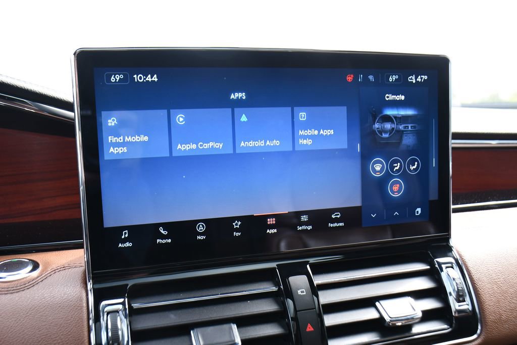 Used 2022 Lincoln Navigator Reserve AWD/4WD image 32
