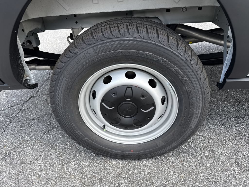 New 2026 Ford Transit 250 148 Medium Roof RWD image 16
