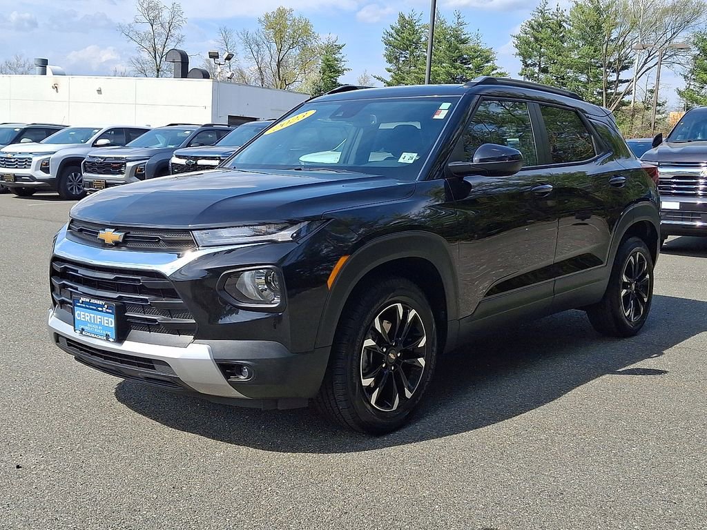Certified 2023 Chevrolet TrailBlazer LT w/ Convenience Package image 3