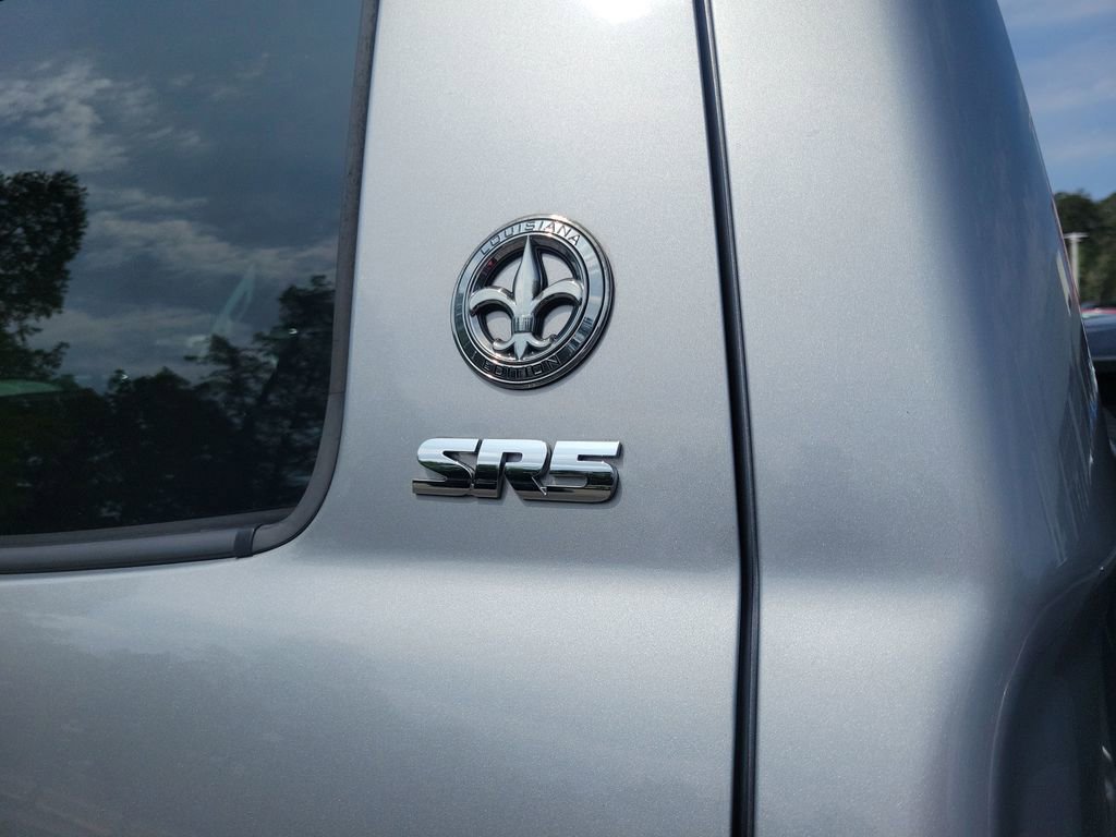 Used 2016 Toyota Tundra SR5 w/ SR5 Upgrade Package RWD image 11