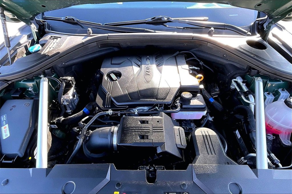 Used 2023 Genesis GV70 2.5T Select w/ Select Package image 28