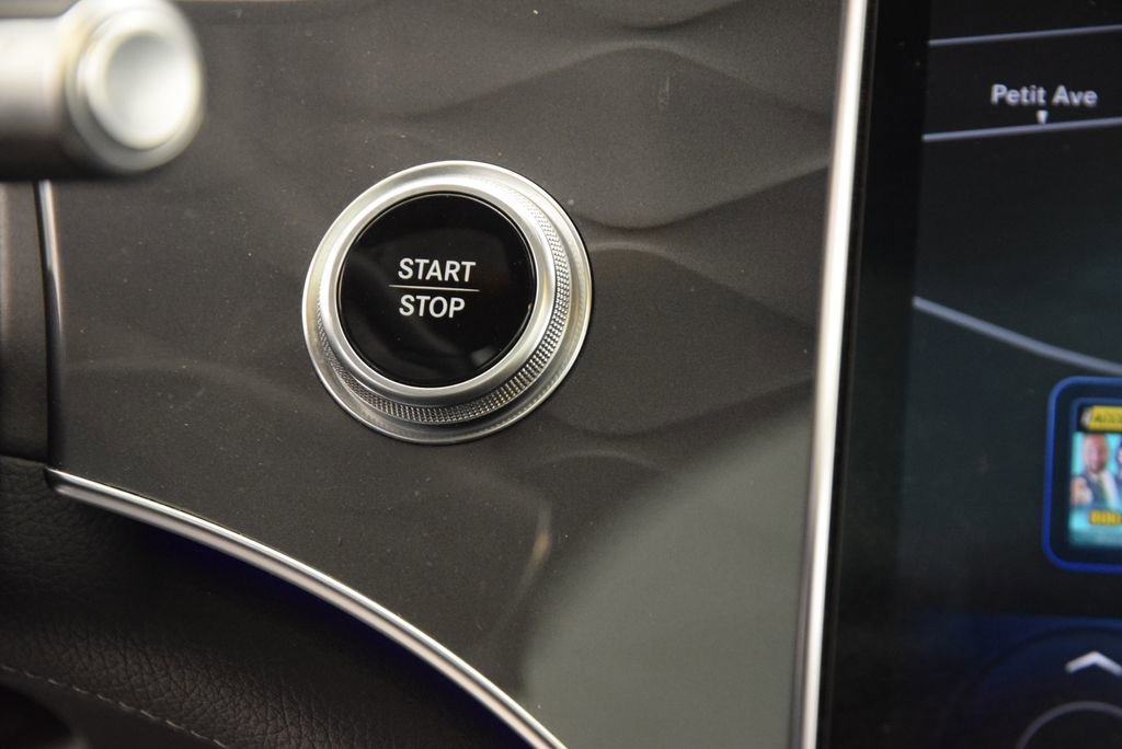 Used 2023 Mercedes-Benz EQS 450+ SUV image 31