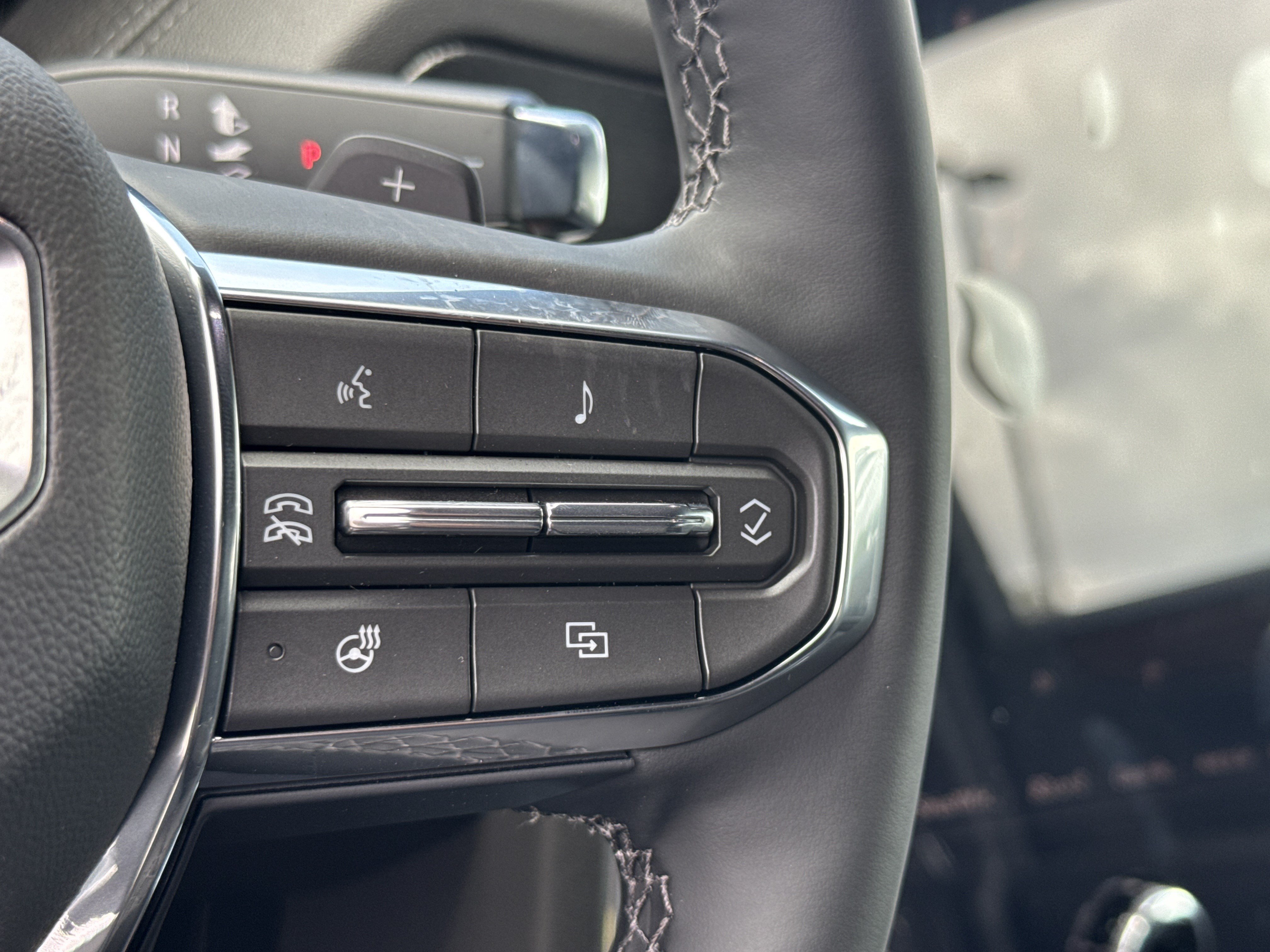 New 2026 GMC Yukon XL Denali AWD/4WD image 19