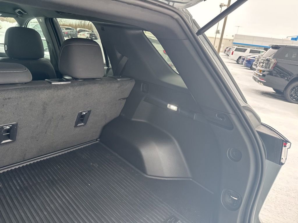 Certified 2025 Chevrolet Equinox LT w/ Safety and Technology Package image 39