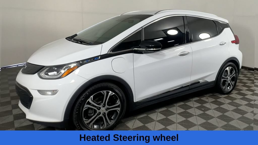Used 2020 Chevrolet Bolt Premier w/ Infotainment Package FWD image 6