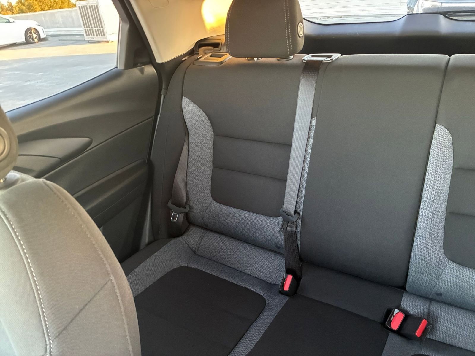 Used 2025 Chevrolet TrailBlazer LT image 37