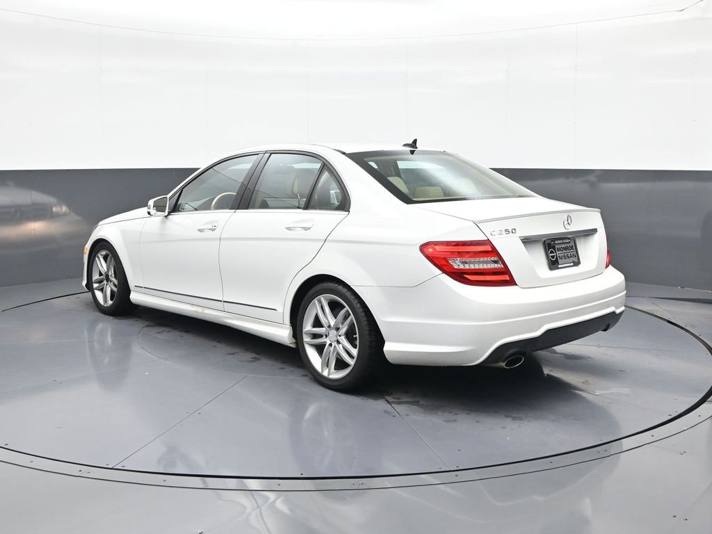 Used 2013 Mercedes-Benz C 250 Sedan image 5