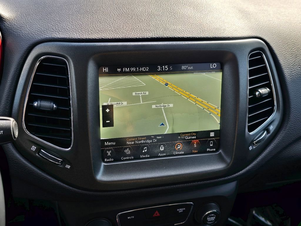 Used 2018 Jeep Compass Trailhawk w/ Navigation Group image 20