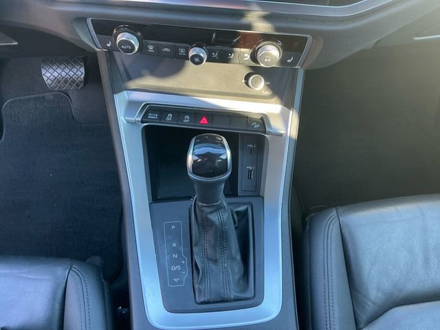 Used 2020 Audi Q3 2.0T Premium image 12
