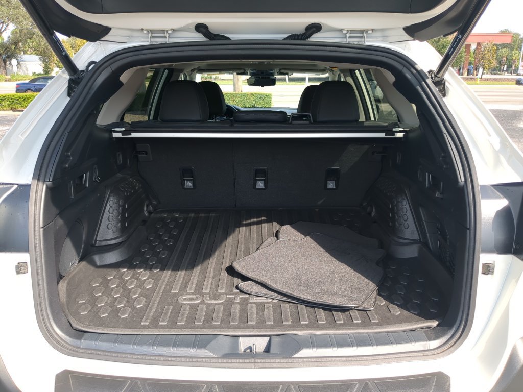 Certified 2023 Subaru Outback Touring XT AWD/4WD image 10