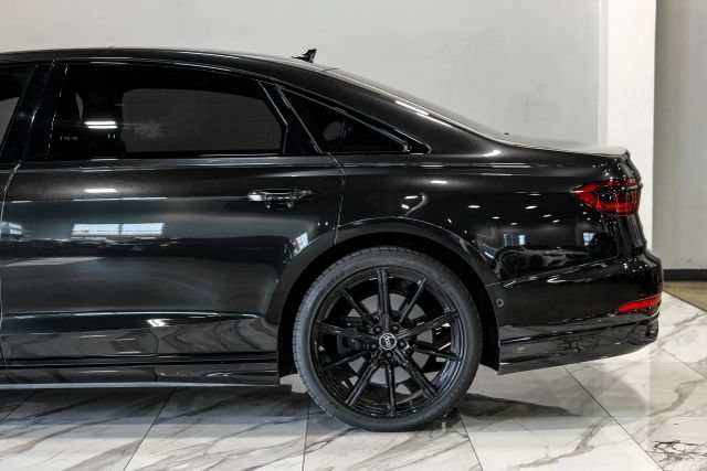 Used 2022 Audi A8 L 3.0T w/ Executive Package AWD/4WD image 16