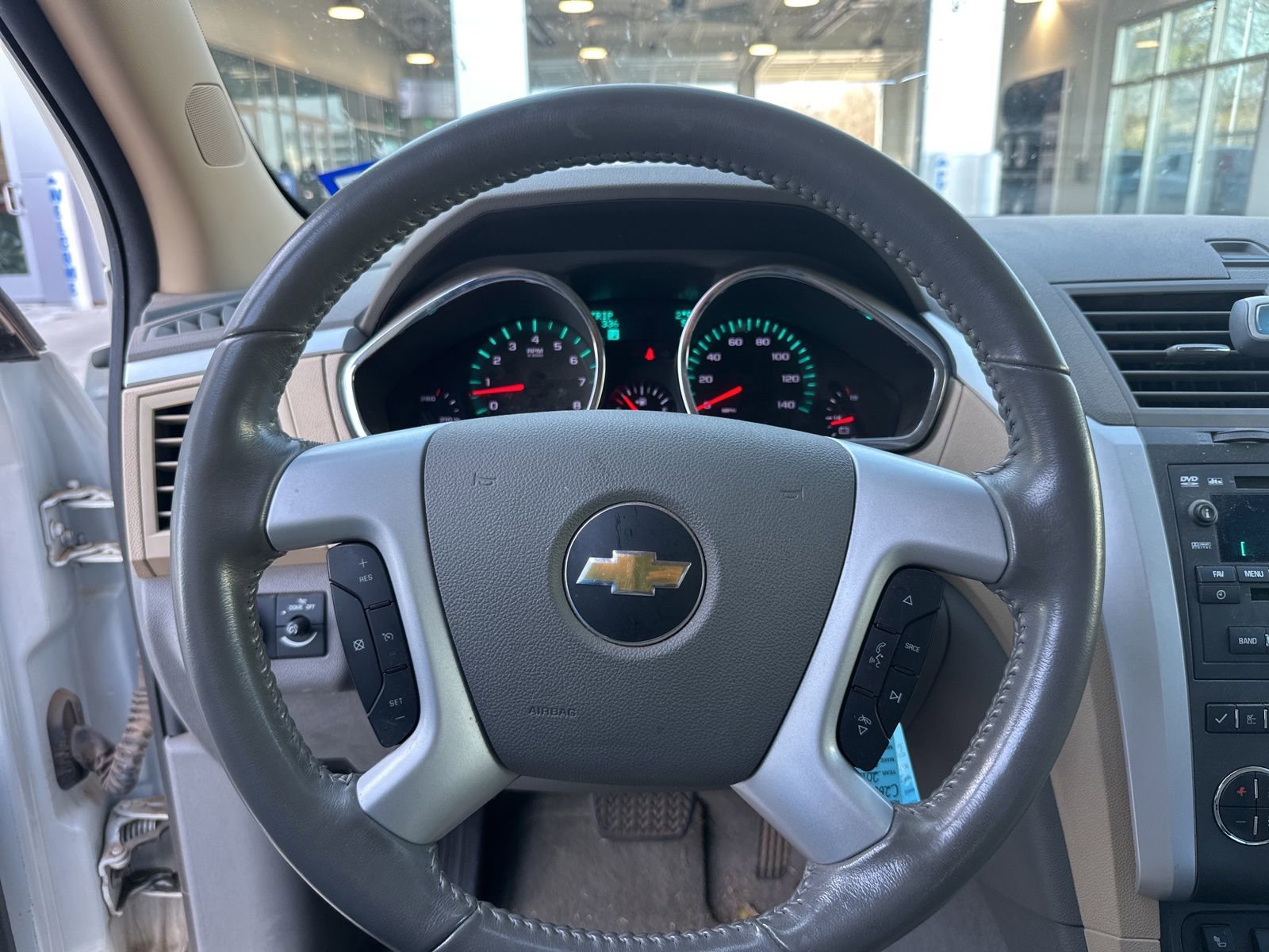 Used 2012 Chevrolet Traverse LT image 12