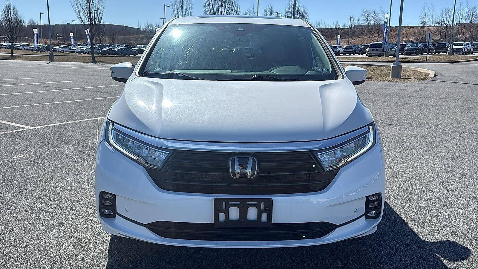 Used 2023 Honda Odyssey Touring image 16