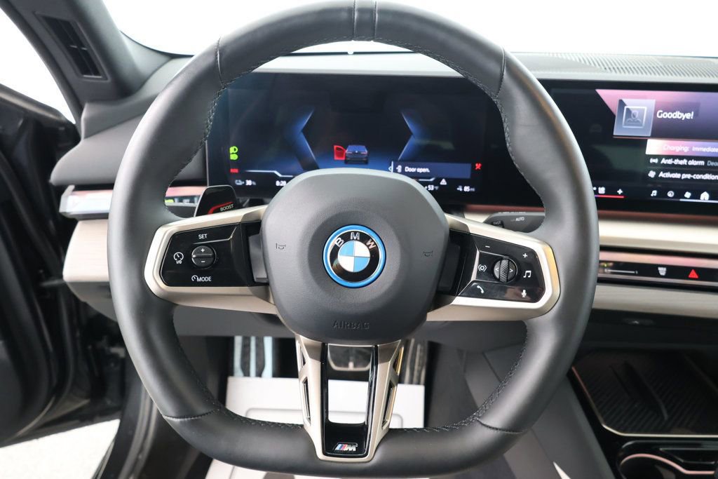 Used 2024 BMW i5 eDrive40i w/ M Sport Package image 14