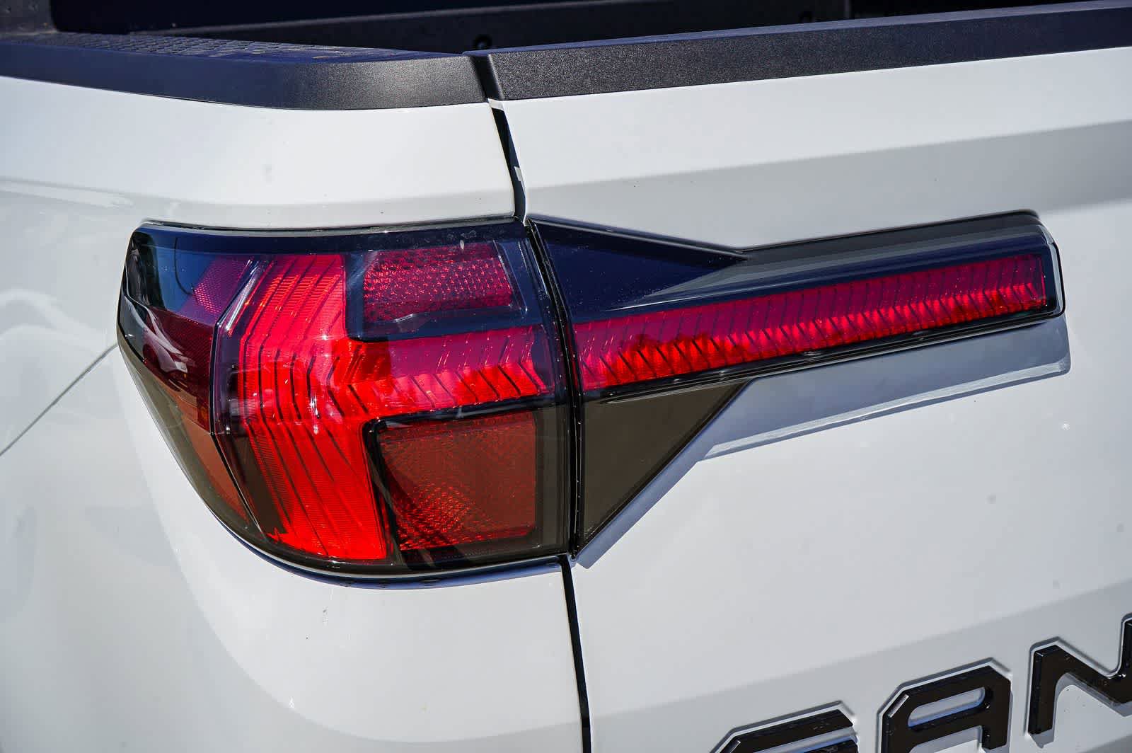 New 2026 Hyundai Santa Cruz SEL FWD image 8