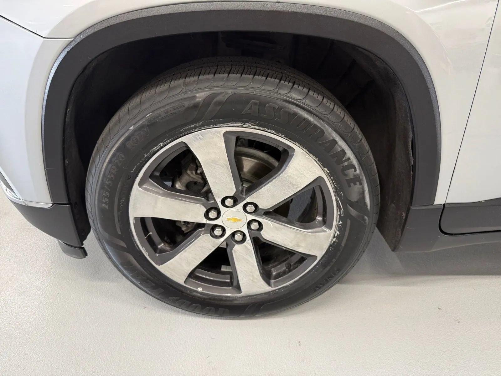 Used 2021 Chevrolet Traverse LT w/ LT Premium Package AWD/4WD image 37