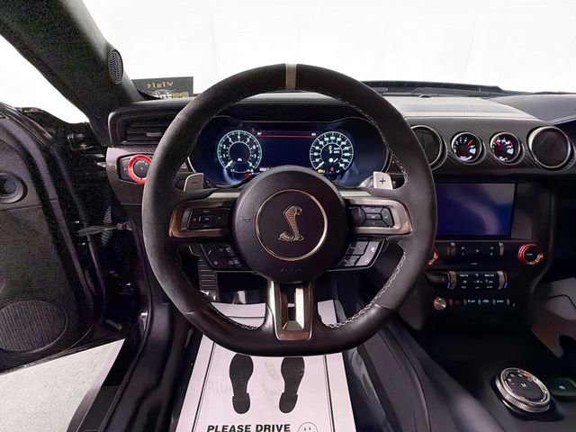 Used 2021 Ford Mustang Shelby GT500 w/ Carbon Fibre Track Pack RWD image 11