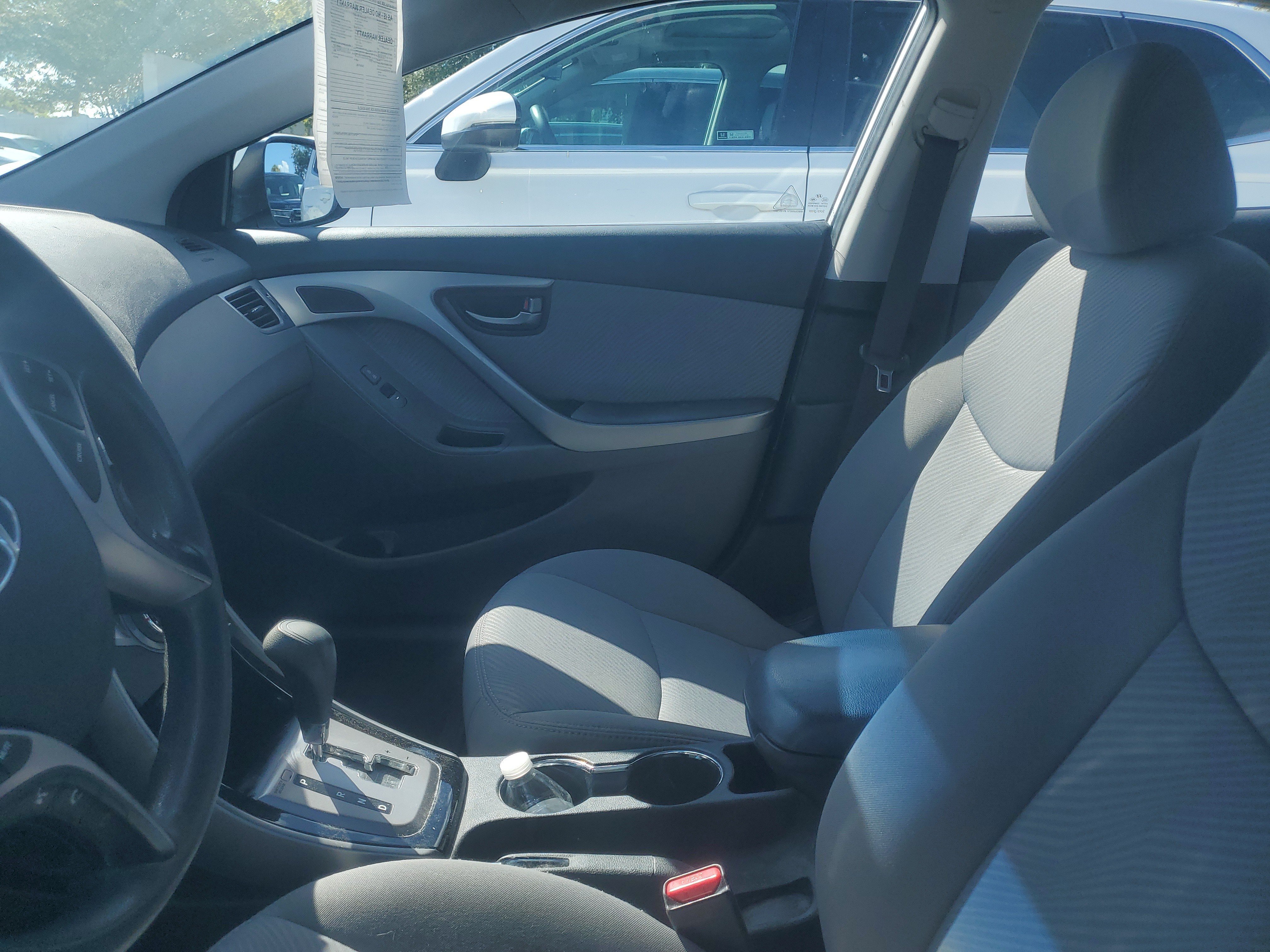 Used 2013 Hyundai Elantra GLS w/ Preferred Pkg FWD image 9