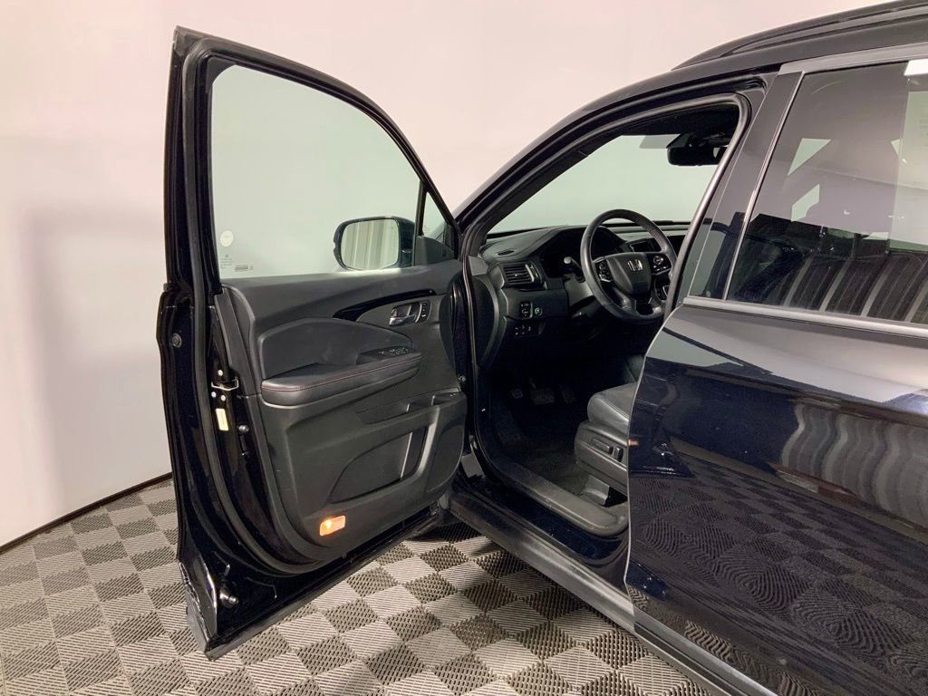 Used 2022 Honda Pilot Black Edition image 18