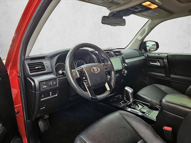 Used 2021 Toyota 4Runner TRD Off-Road Premium w/ Moonroof Package AWD/4WD image 10
