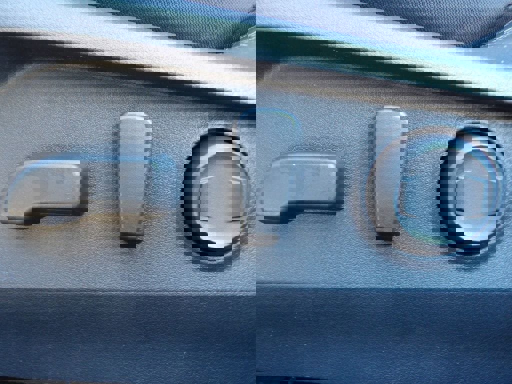 Used 2021 Subaru Outback Premium image 15