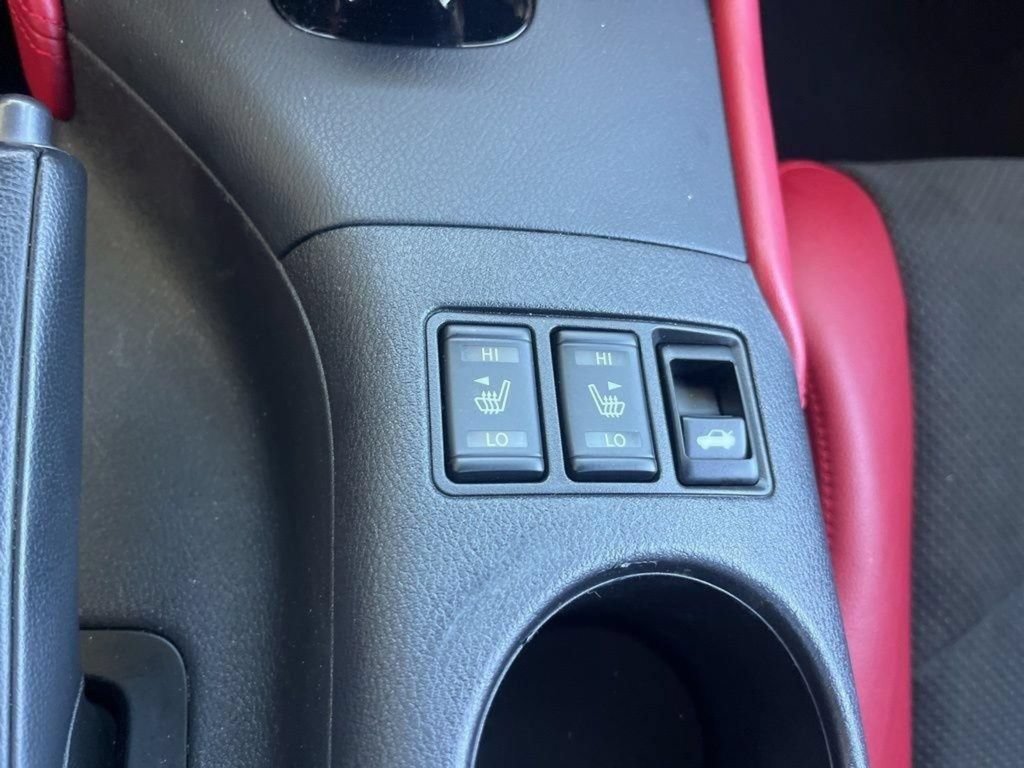 Used 2025 Nissan Z Performance w/ Floor Mat Package RWD image 21