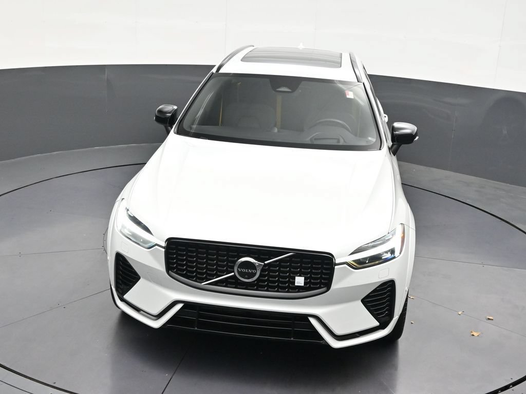 Certified 2022 Volvo XC60 T8 Polestar w/ Protection Package Premier AWD/4WD image 22