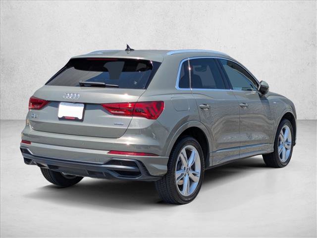 Used 2020 Audi Q3 2.0T Premium w/ Convenience Package AWD/4WD image 5