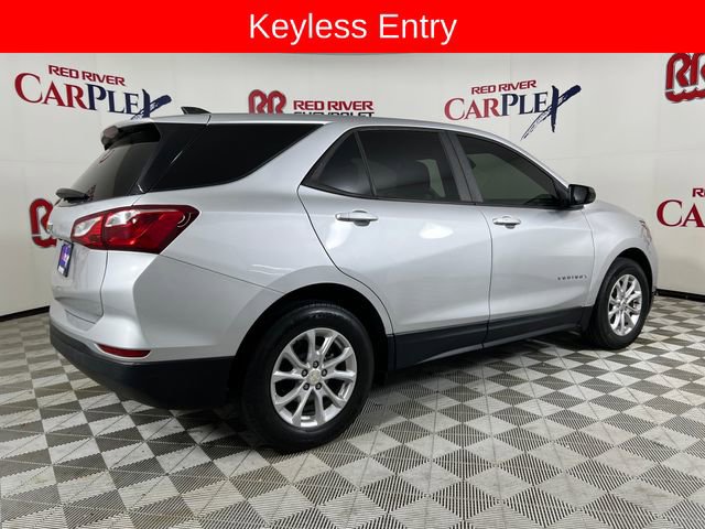 Used 2020 Chevrolet Equinox LS w/ LS Convenience Package FWD image 8
