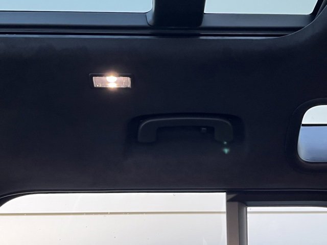 New 2025 Land Rover Defender 110 V8 image 55