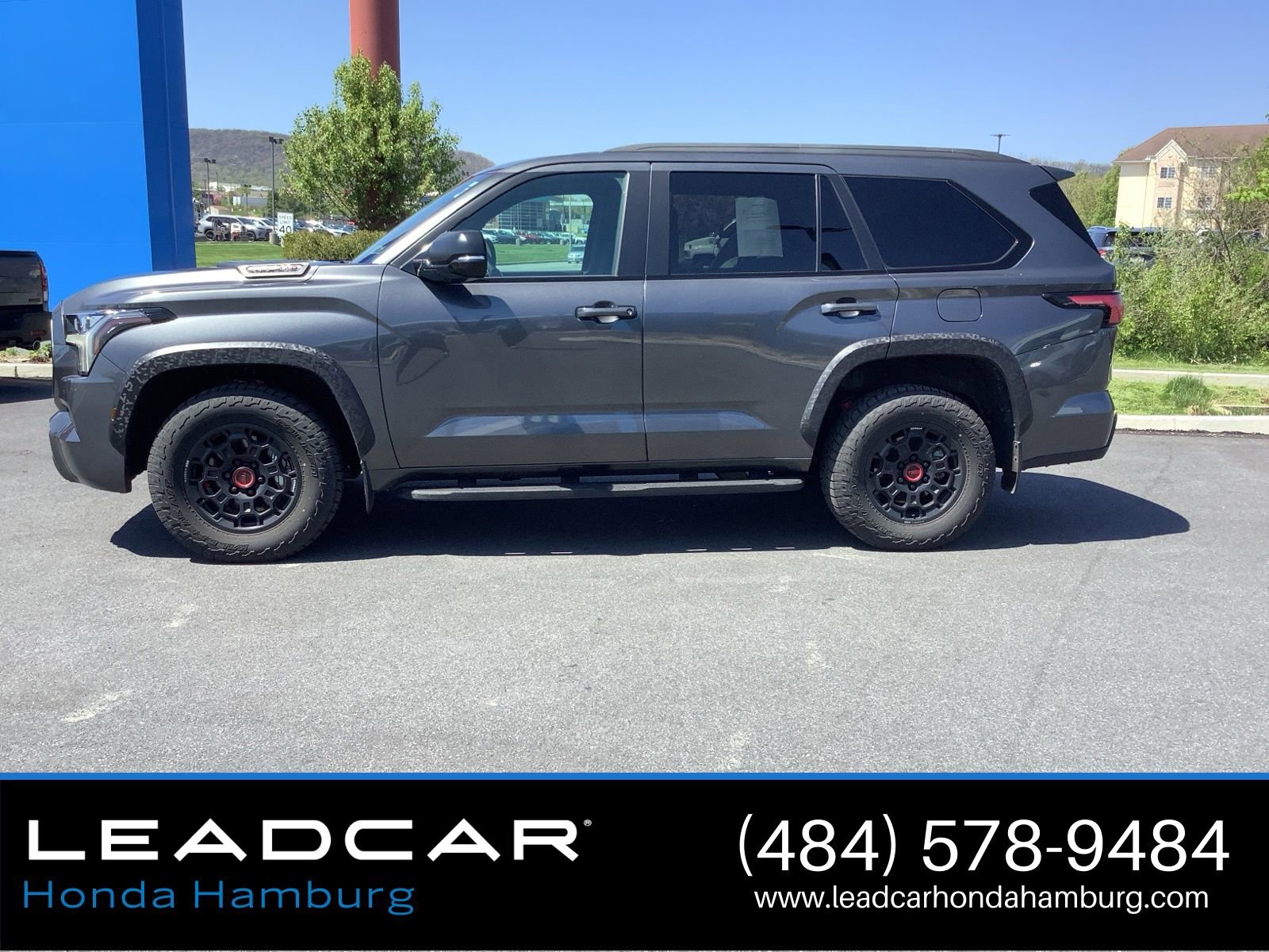 Used 2026 Toyota Sequoia TRD Pro w/ Tow Technology Package AWD/4WD image 3
