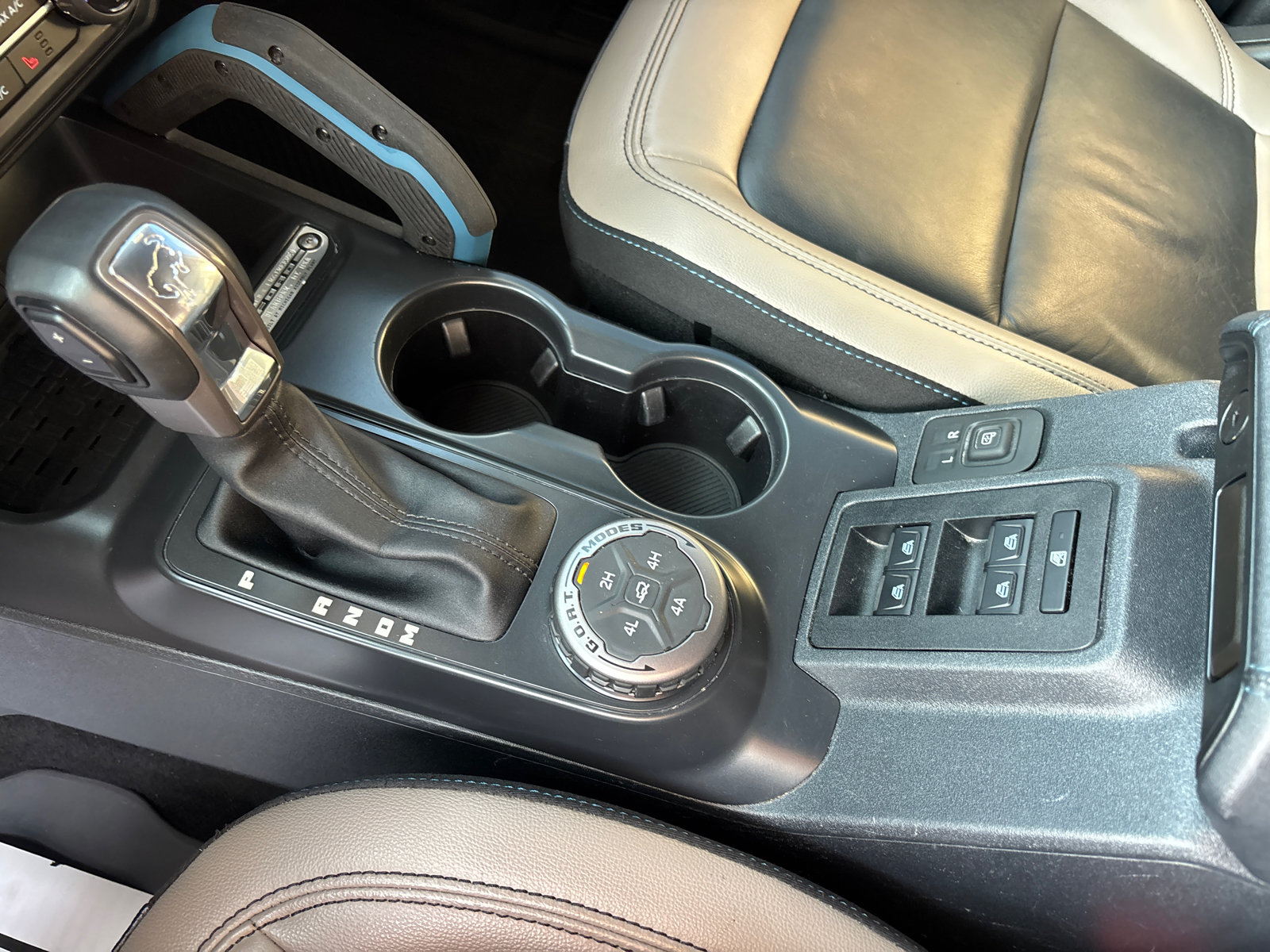 Used 2024 Ford Bronco Wildtrak AWD/4WD image 24