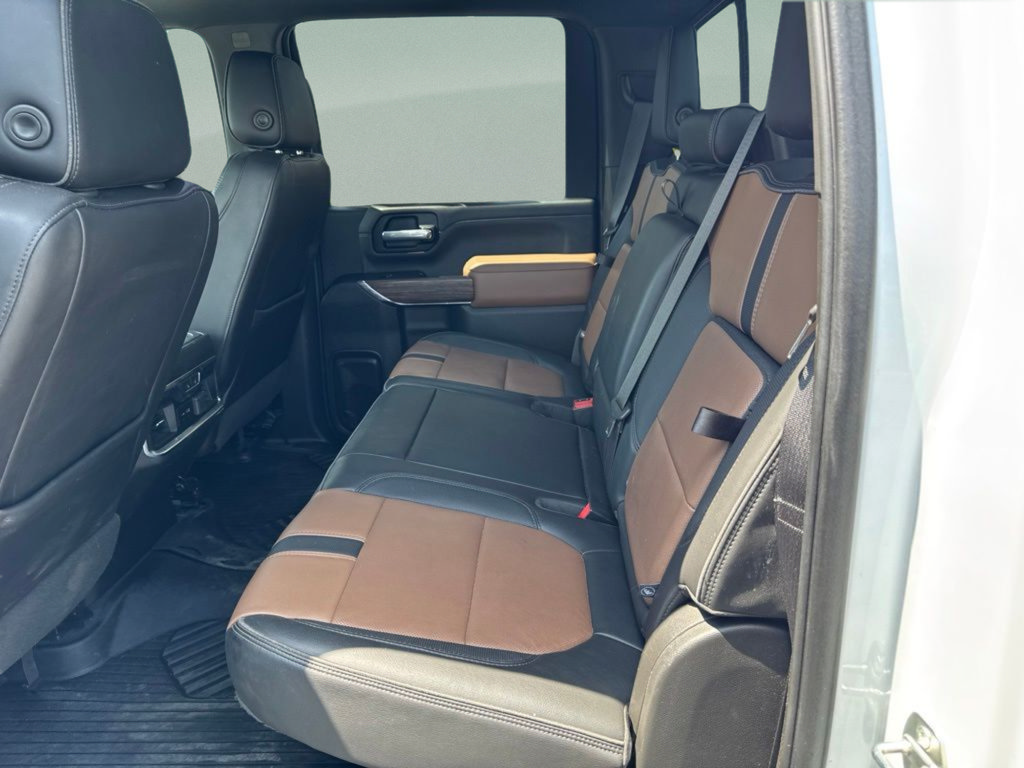 Used 2021 Chevrolet Silverado 2500 High Country w/ Z71 Off-Road Package AWD/4WD image 11