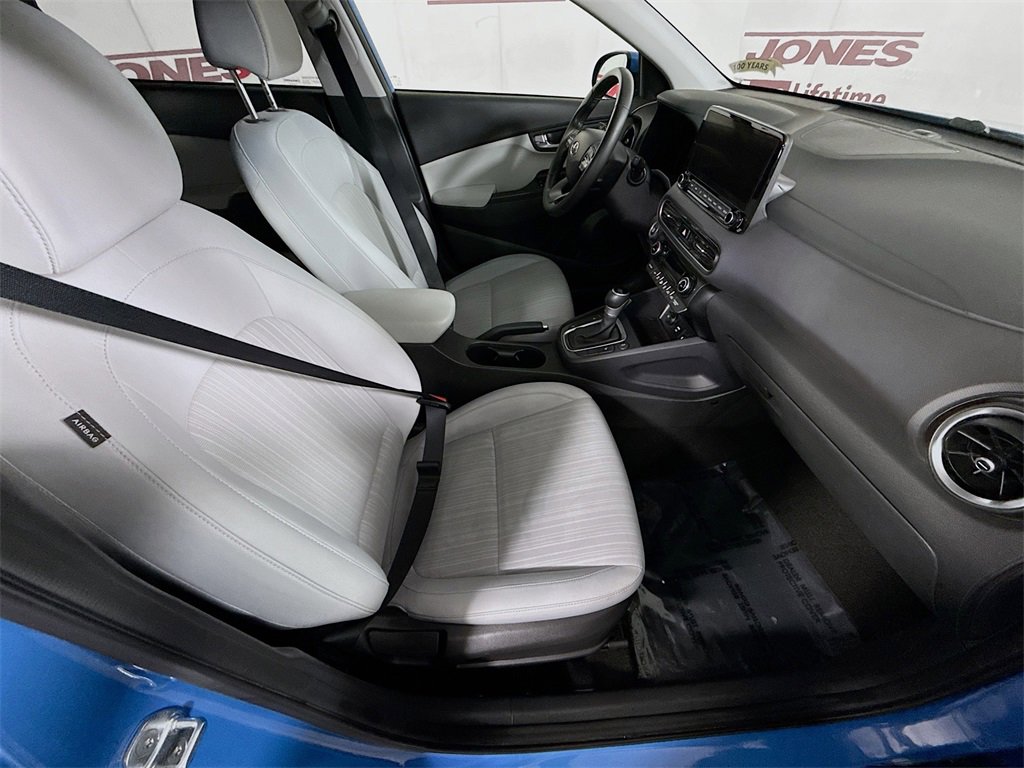 Certified 2023 Hyundai Kona SEL w/ Convenience Package image 31