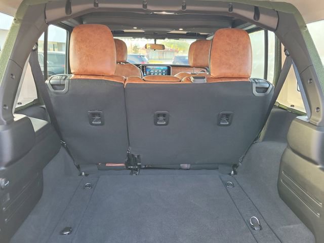 Used 2025 Jeep Wrangler Unlimited Sport image 9