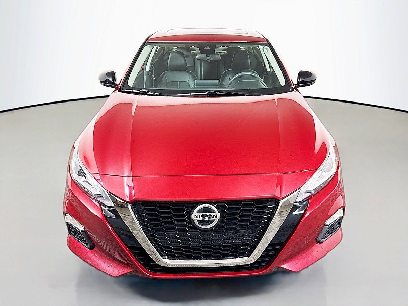 Used 2021 Nissan Altima 2.5 SR w/ SR Premium Package AWD/4WD image 2