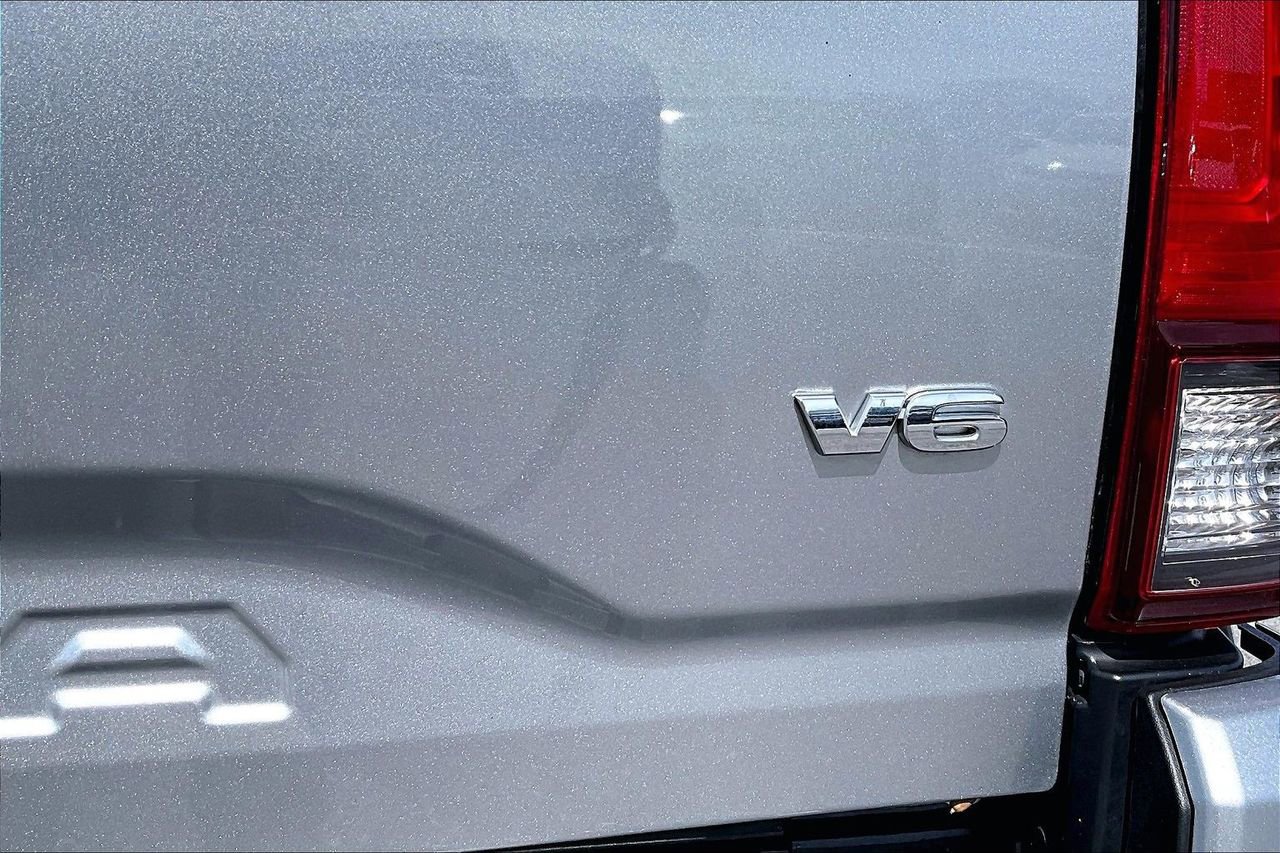 Used 2022 Toyota Tacoma SR5 image 21