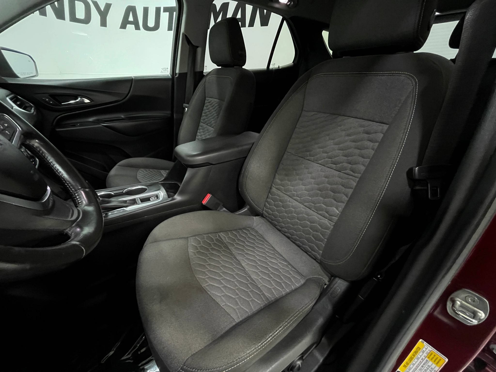 Used 2019 Chevrolet Equinox LT AWD/4WD image 12