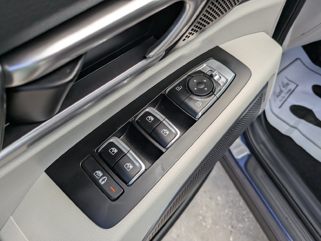 Certified 2024 Kia Telluride S w/ S Sunroof Package FWD image 20