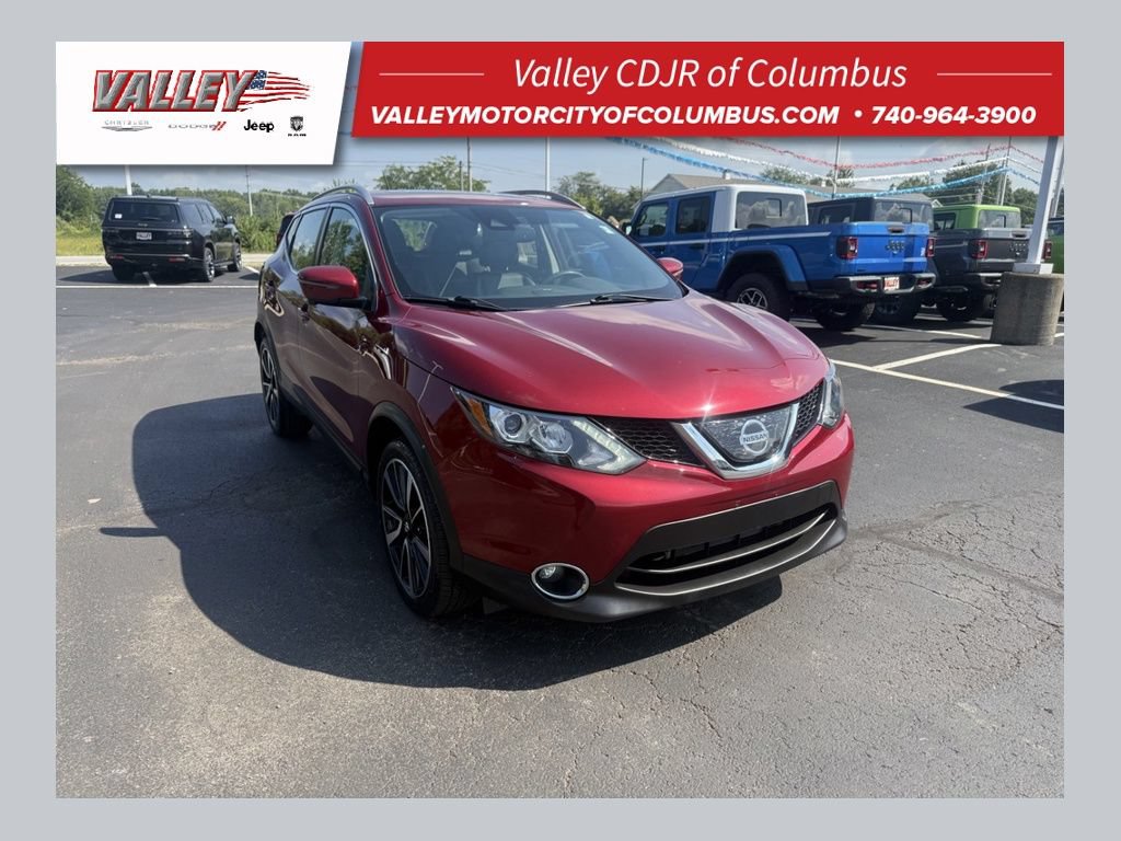 Used 2019 Nissan Rogue Sport SL w/ Premium Package AWD/4WD image 1