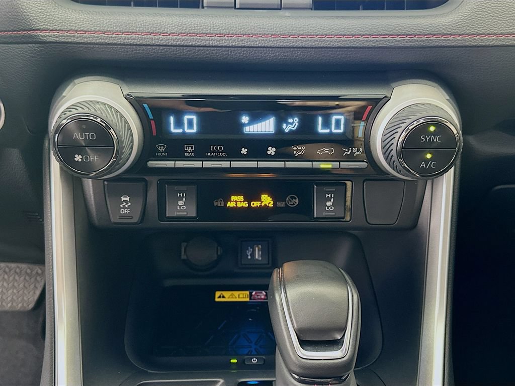 Certified 2025 Toyota RAV4 XSE AWD/4WD image 20