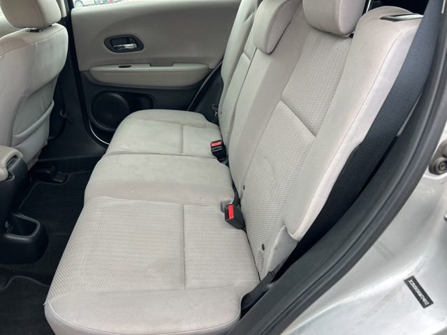 Used 2016 Honda HR-V LX image 9