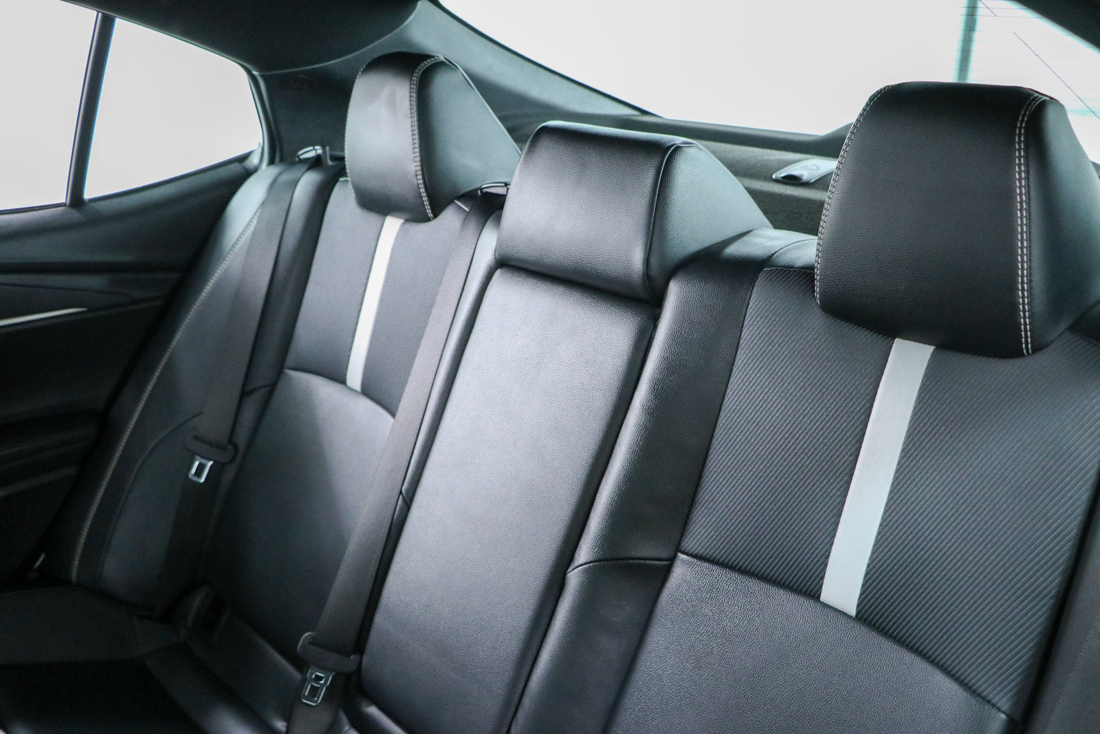 Used 2025 Toyota Camry SE FWD image 24