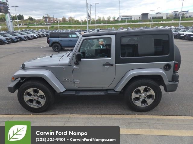 Used 2017 Jeep Wrangler Sahara w/ Connectivity Group image 4