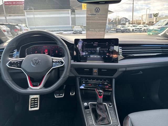 Certified 2025 Volkswagen Jetta GLI Autobahn image 16