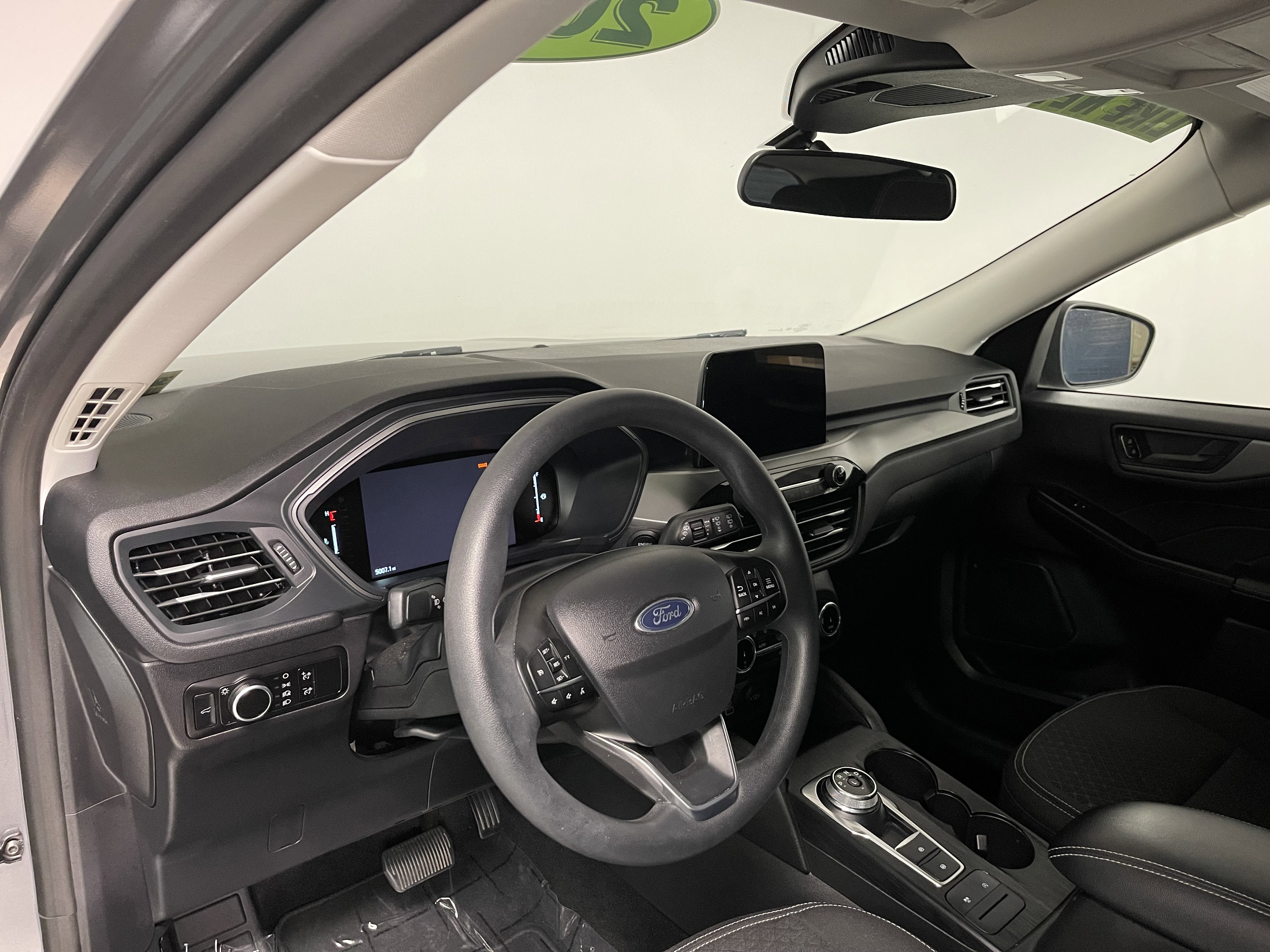 Used 2025 Ford Escape Active image 15